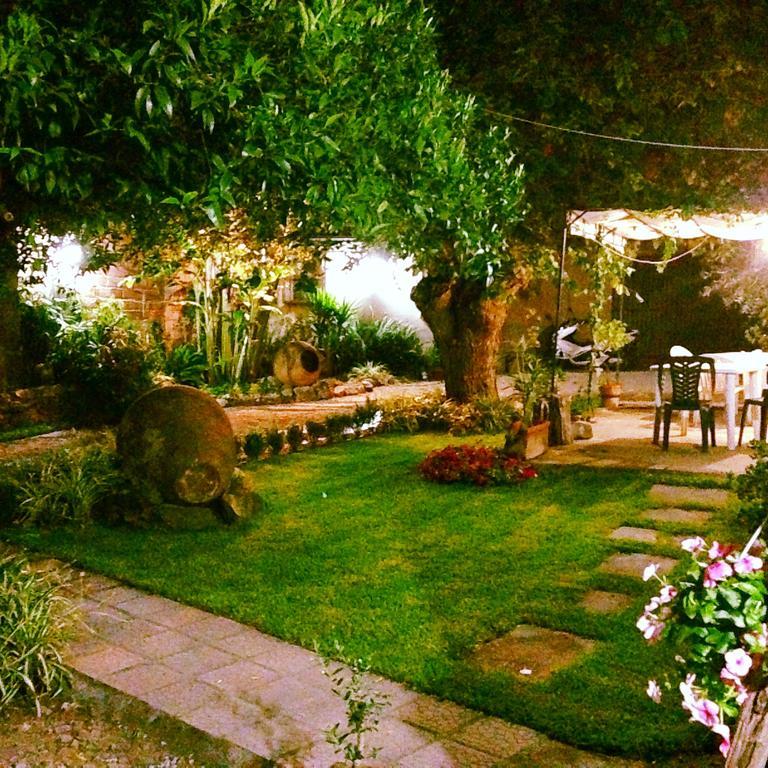 B&B Mar Tirreno Barcellona-Pozzo di Gotto Exterior foto